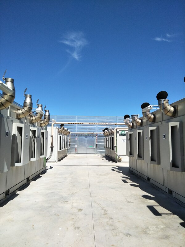 Industrial noise control of gas turbine